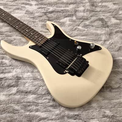 1987 Yamaha RGX520J HH Super Strat - MIJ - Vintage White - EMG Pickups - Locking Tremolo image 3