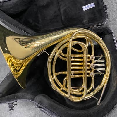 King 618 Single French Horn w/HSC 132570 - Brass Lacquer image 2