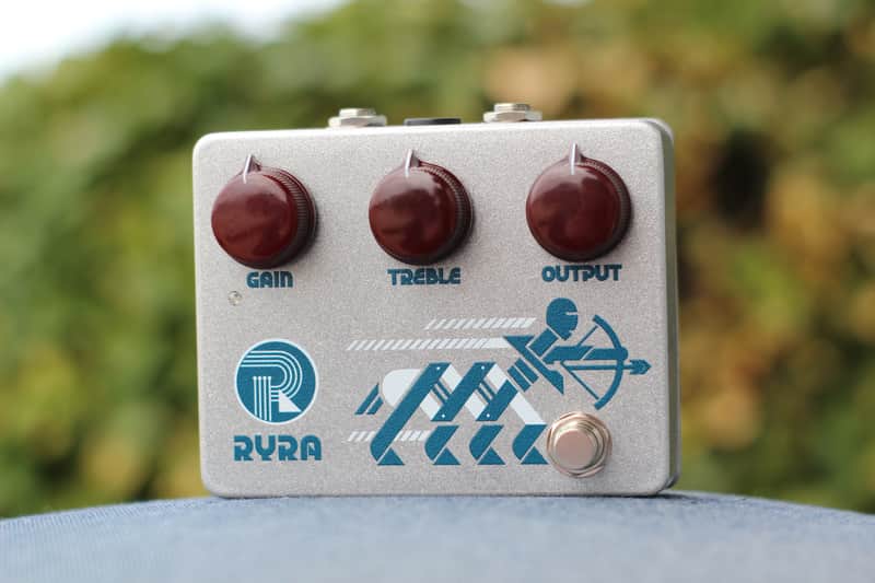 Mint RYRA "The Klone" in Silver image 1