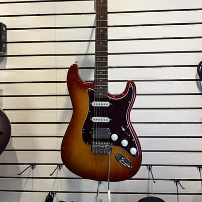 Squier Classic Vibe '60s Stratocaster - HSS - Sienna Sunburst image 2