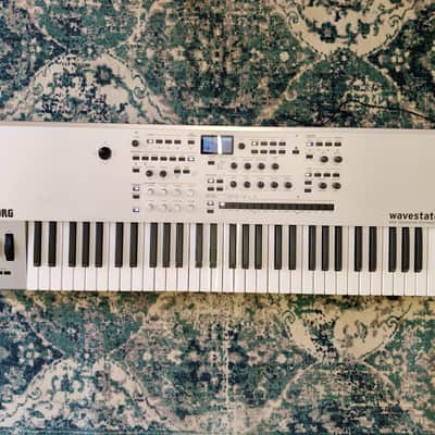 Korg Wavestate SE 61-Key + Hard Case + Synthcloud Libraries
