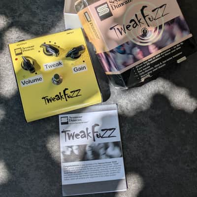Seymour Duncan Tweak Fuzz 2010s - Yellow image 4