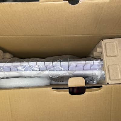Arturia KeyLab 49 MkII MIDI Controller 2018 - Present - White image 5