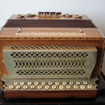 Rare 1920's Antonín Hlaváček Praha Heligonka Button Accordion image 7