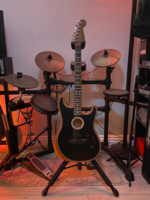 Fender American Acoustasonic Stratocaster 2020 - Present - Black