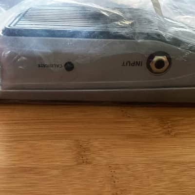 Electro-Harmonix EHX Crying Tone Wah Pedal Next Step series Open Box image 3