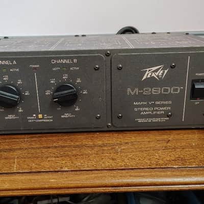 Peavey M2800 power amplifier in very good condition, serviced.- 1990's image 1