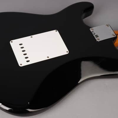 Fender '57 American Vintage Reissue Stratocaster - 2011 - Black over Daphne Blue w/OHSC image 13