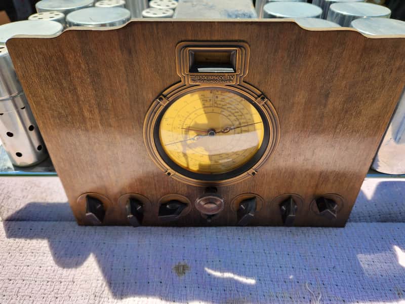 MCMURDO Masterpiece IV Silver Tube Radio Bild 1
