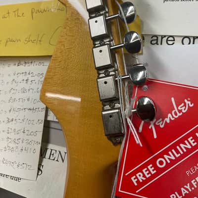 Fender Eric Johnson Stratocaster with Maple Fretboard 2005 - Present - 2-Color Sunburst image 7