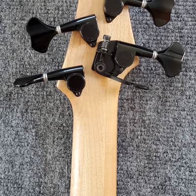 Dingwall Voodoo Prima Natural 4 strings bass image 7