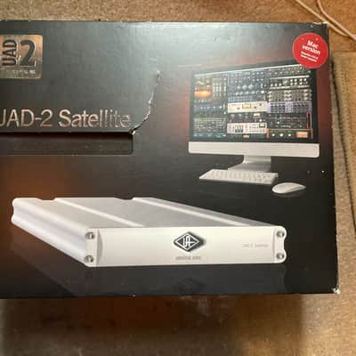 Universal Audio UAD-2 Satellite Firewire QUAD Core | Reverb