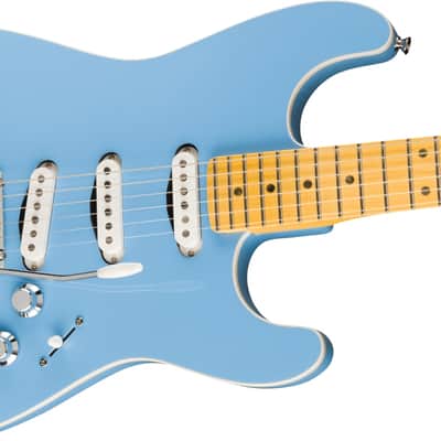 Fender MIJ Aerodyne Special Stratocaster (California Blue) & Deluxe Gig Bag image 5