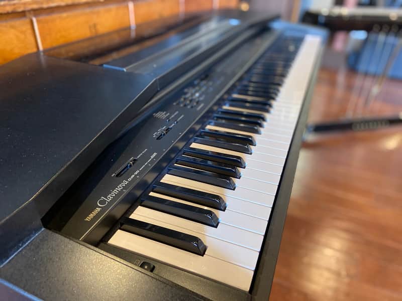 Yamaha Clavinova CVP-30 Electric Piano image 1