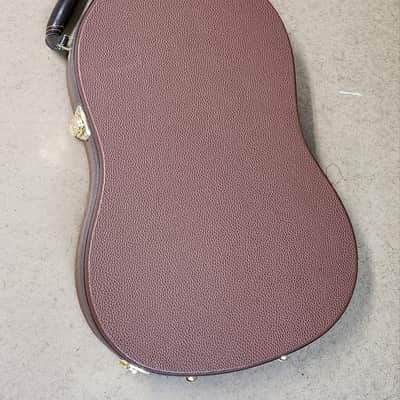 Hardshell case for Tele/Strat LIKE NEW! image 4