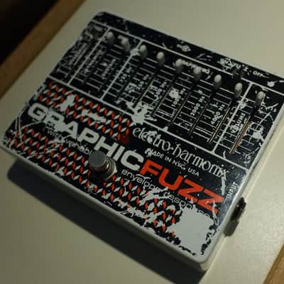 Electro-Harmonix Graphic Fuzz Pedal | Reverb