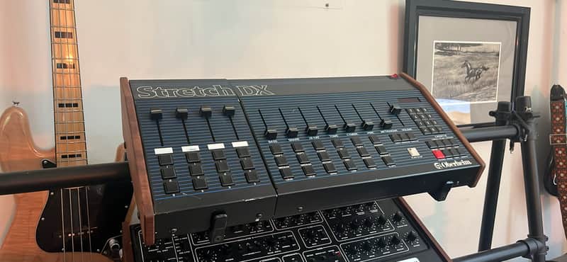 Oberheim Stretch DX Midi Mod and Custom EPROMs imagen 1