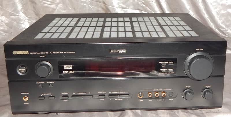 Yamaha HTR-5660 stereo receiver with remote image 1