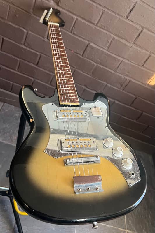Teisco Gold Foil Electric Guitar & Case Barclay Sakai  1960’s - Sunburst image 1