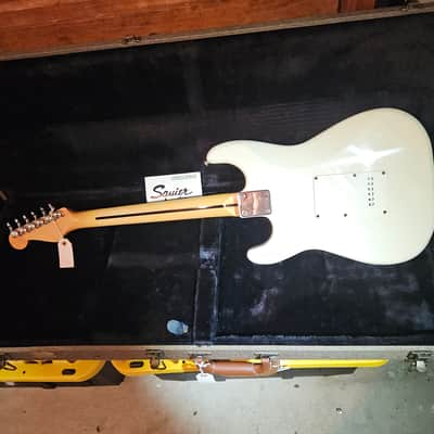 Vintage  squire  stratocaster Made in Korea image 5