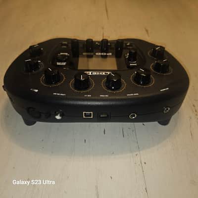 Line 6 POD HD Guitar Effects Processor image 5