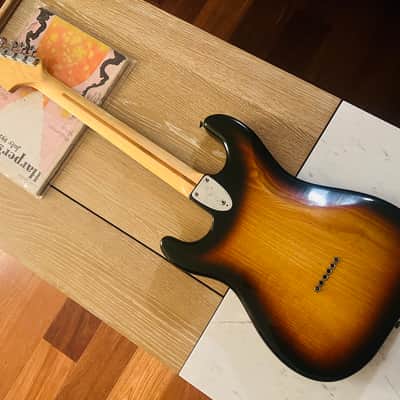 Fender Hardtail Stratocaster with Rosewood Fretboard 1979 - Sunburst image 3
