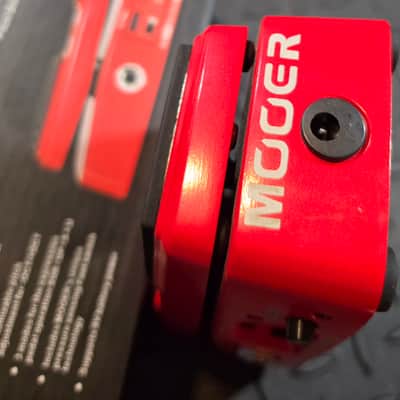 BROKEN NOT WORKING Mooer Pitch Step Polyphonic Pitch Shifter & Harmonizer FOR PARTS image 4