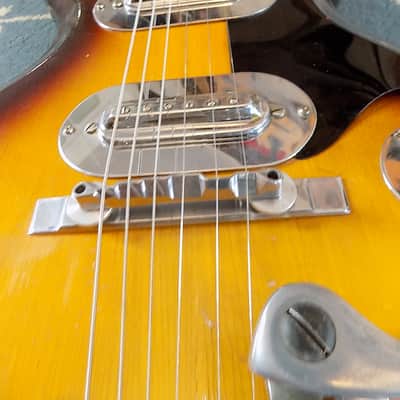 Magnatone Mark V  1957 Sunburst RARE Block Inlays w/Original HSC image 10