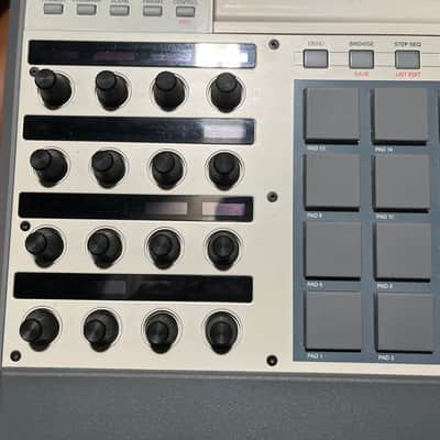 Akai MPC X Special Edition Standalone Sampler / Sequencer 2023 - Present - Grey image 6