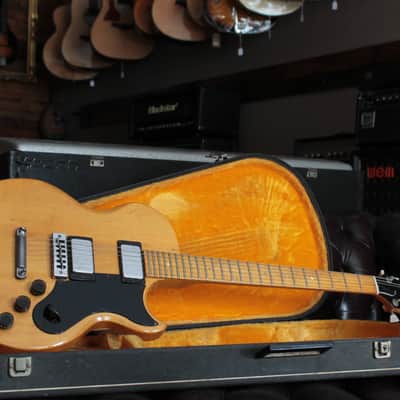 Gibson L6-S Custom with Maple Fretboard 1973 - 1980 - Maple image 3