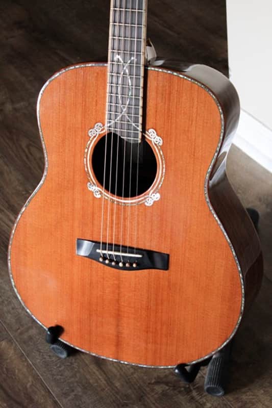 Lance McCollum Grand Auditorium 2004 Redwood / Walnut image 1