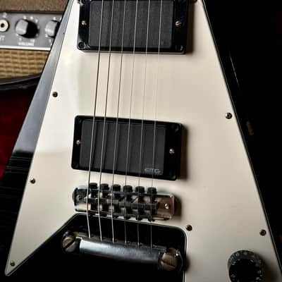 2012 Gibson Custom Shop Kirk Hammett Signature Flying V Aged image 5