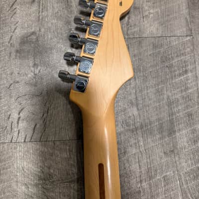 Fender Highway One Stratocaster Left Handed - Blonde Nitro w HSC image 13