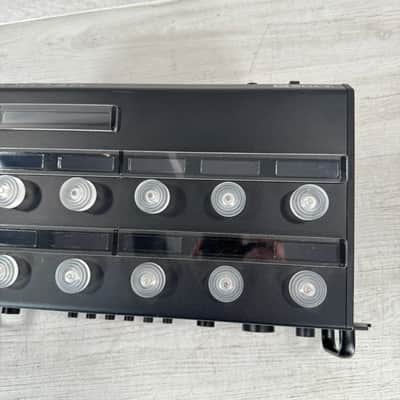 Line 6 Helix Rack Guitar Multi-effects Rack Processor - Foot Controller Included image 3