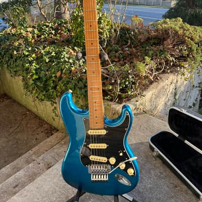 Fender Made in Japan Floyd Rose Stratocaster 1999 - Blue sparkle image 10