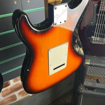 Fender Strat Plus 3-Color Sunburst 1991 Electric Guitar image 10