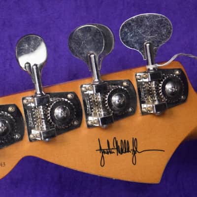Fender Mustang Justin Meldal-Johnsen (JMJ) Short Scale, Daphne Blue with Rosewood image 4