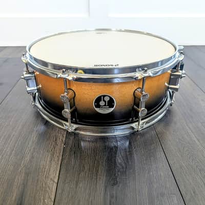 Near MINT Sonor Force 2007 Birch Shell Snare Drum 14" x 5.5" Natural Lacquer Fade Black Engineered in Germany image 2