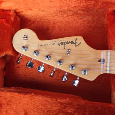 Fender American Vintage Reissue '57 Stratocaster 2007 - Two-tone Burst image 3