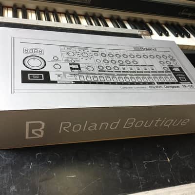 Roland TR-08 Boutique  Rhythm Performer Drum Machine  TR 08 /808 New  //ARMENS// image 2