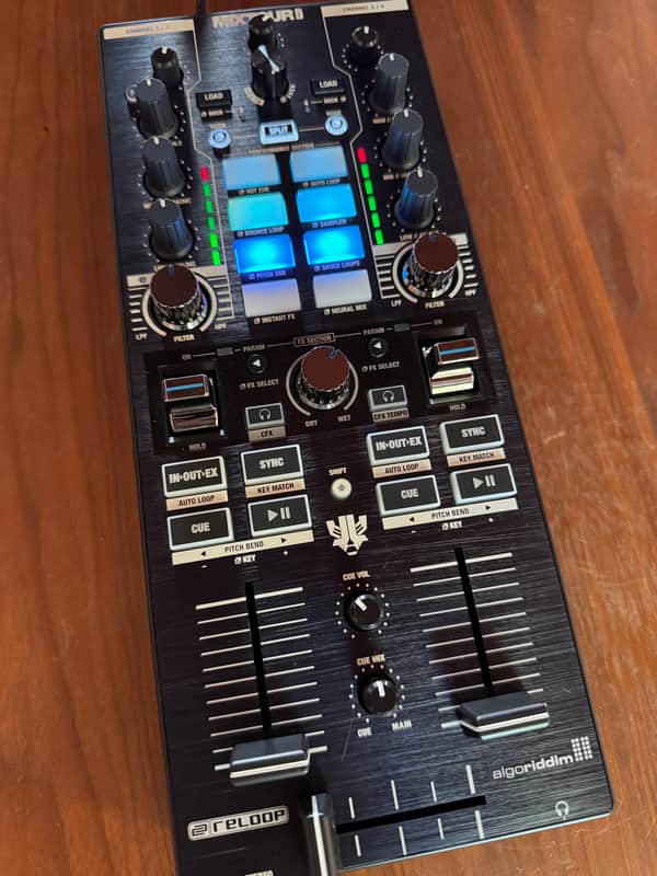 Immagine Reloop Mixtour Pro 2024 - 1