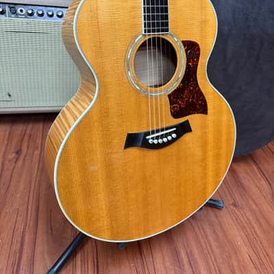 Taylor 615 Jumbo Acoustic Electric Guitar-1993- USA - Natural - Flame Maple w/OHSC image 4