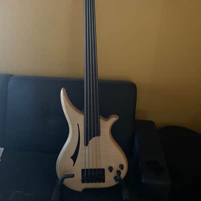2007 Chris Larkin Reactor 5B Custom Bass | Irish Luthier | Aero