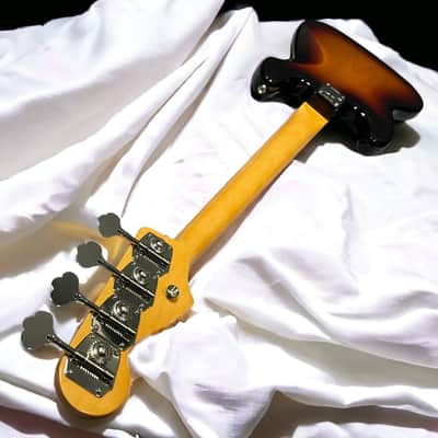 Fender Jaco Pastorius Fretless Jazz, 3-Tone Sunburst w/ Pau Ferro image 14