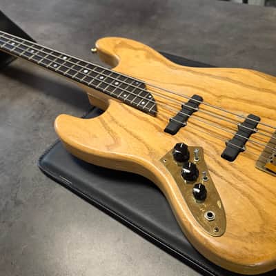 1981 Charvel Jazz Bass Custom Shop San Dimas DiMarzio Catalog Kahler USA LEFT HAND Natural Figured Ash American Vintage 80s 1980's 25 fret Rosewood 4-String J Pre-Fender era Precision Bartolini Pickups LH Lefty Handed Pre-Jackson PREPRO PRE-PRODUCTION image 4