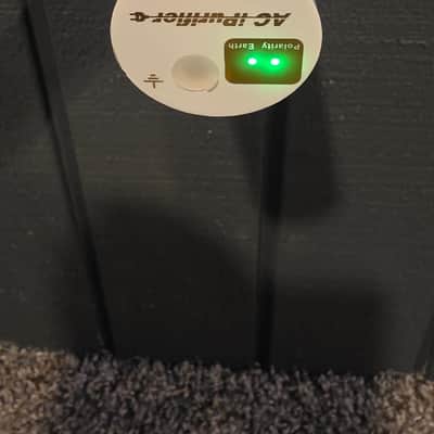 iFi Audio AC iPurifier Power Filter 2024 - White image 4