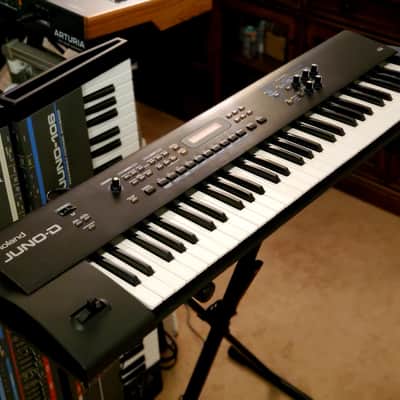 MUST SEE!!! ROLAND JUNO D FULLY INSPECTED SERVICED AND IN AMAZING CONDITION! image 7