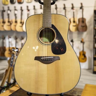 Yamaha FG800J NT Dreadnought Acoustic Guitar - Natural image 2