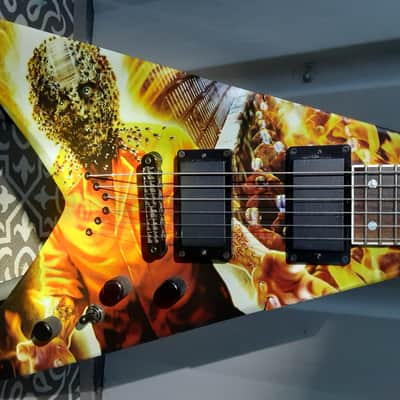 Dean V (Dave Mustaine Signature) // End Game Graphic image 6
