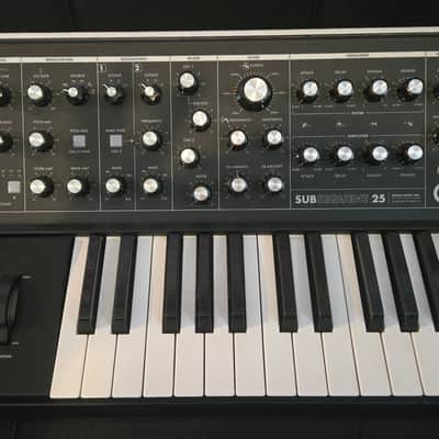 Moog Subsequent 25 Analog Synth 2020 - Present - Black image 6